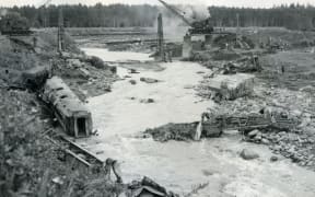 Archives Reference: AAVK W3493 D-1957, dated 27 December 1953. View of wreckage.