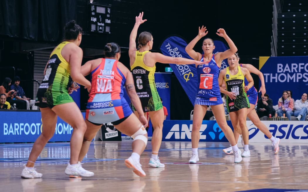 Mystics take on the Pulse in the penultimate round of the ANZ Premiership in Auckland, 13 July 2024. Thomas Hamill.