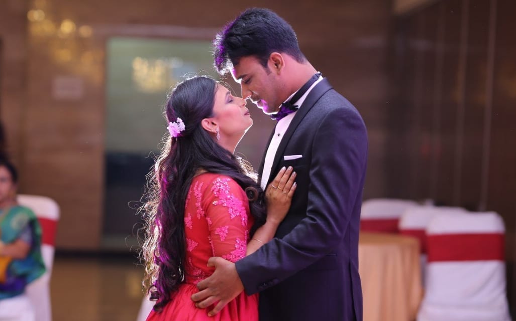 Anweshana Aravind Chatla and wife  Rishikesh Gudimalla, who say they feel helpless and “emotionally broke” by their forced separation.