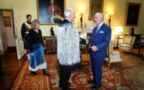 NZ's High Commissioner to the UK, Phil Goff and wife Mary, meeting King Charles at Buckingham Palace.