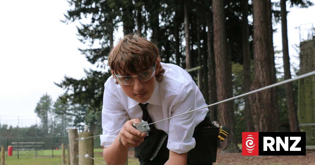 Country Life: Hands-on high school agriculture