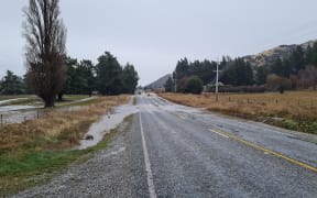 Flooding on State Highway 6 near Mt Pisa, Cromwell.