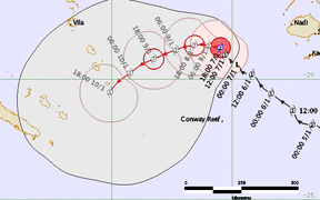 Map tracking Cyclone Ula