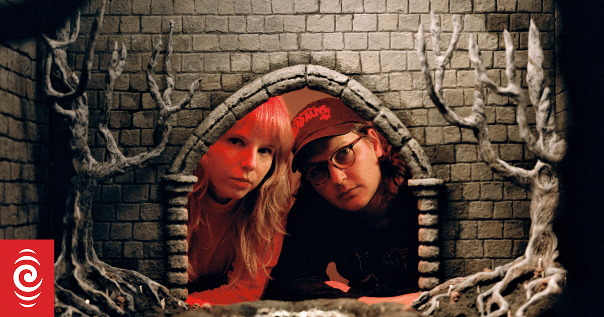 Earth Tongue: Berlin's Heavy Hitter Duo Bring Intense Metal Show to New Zealand