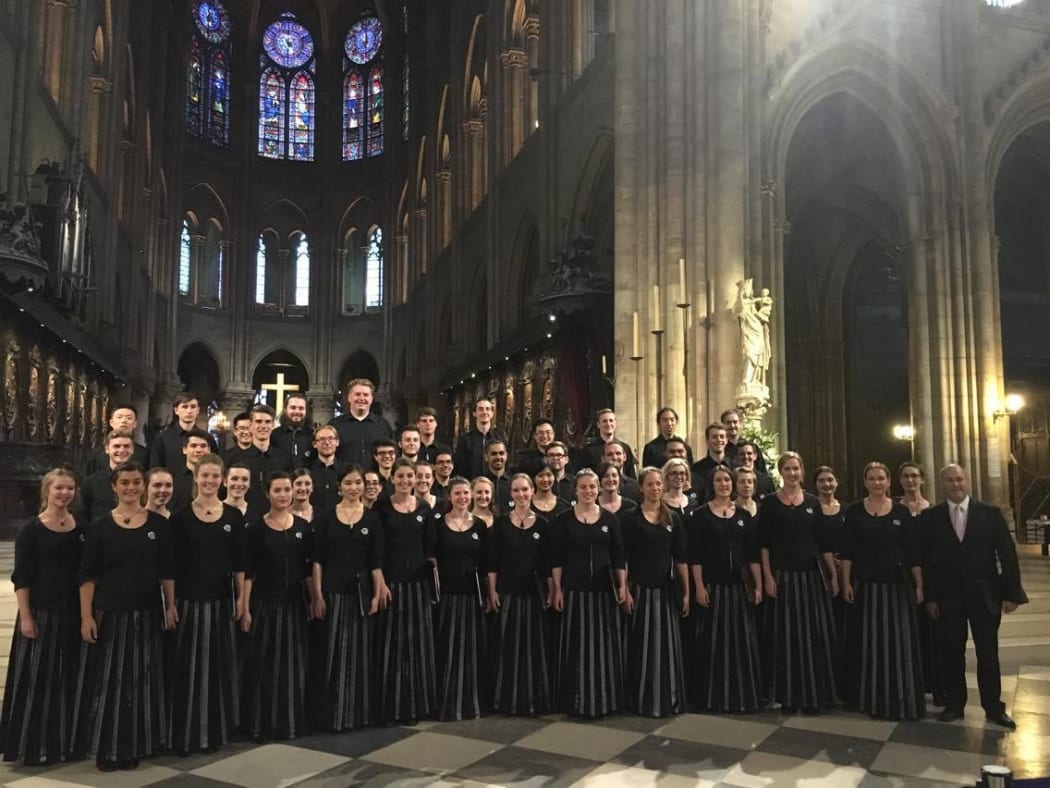 New Zealand Youth Choir perform at Notre-Dame Cathedral in 2016