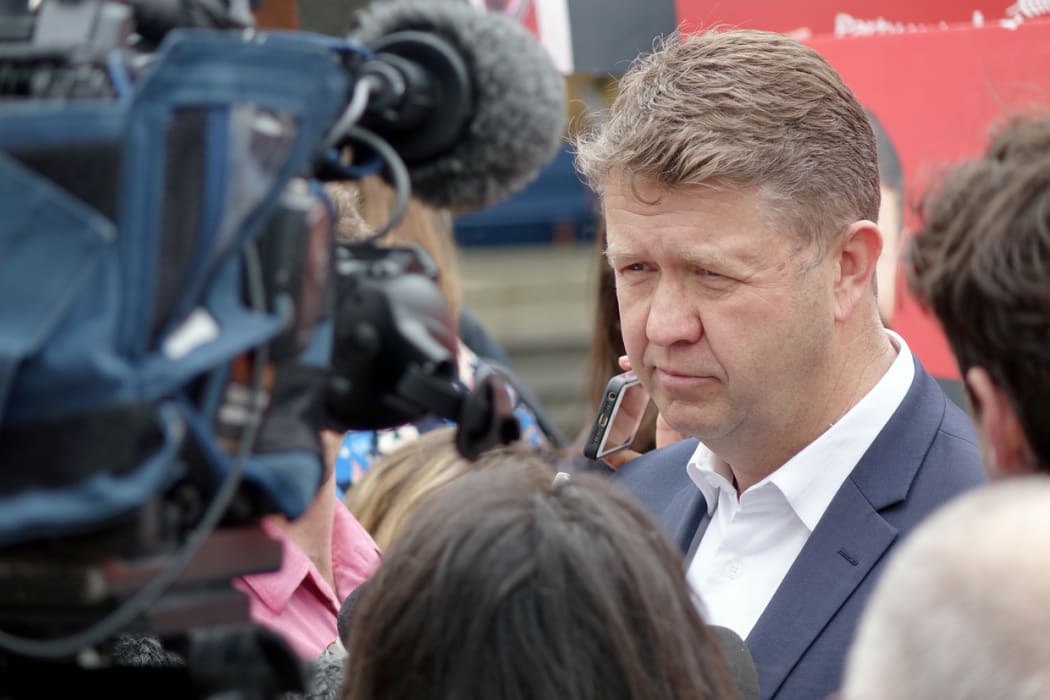 David Cunliffe speaks to reporters.