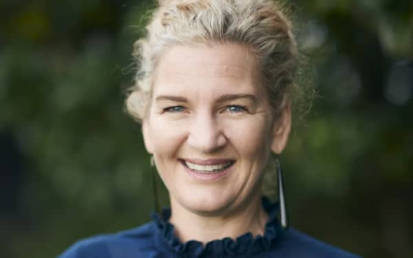 Professional opera singer Anna Pierard