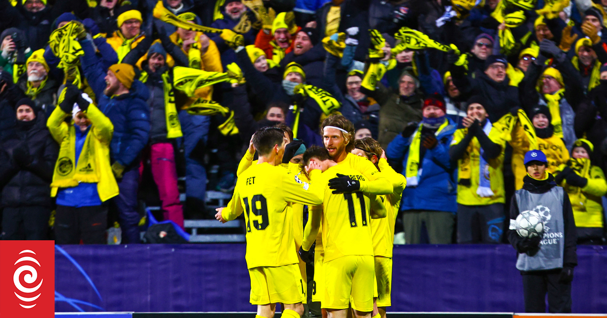 Football: Man City upset in Champions League, Arsenal in seventh heaven