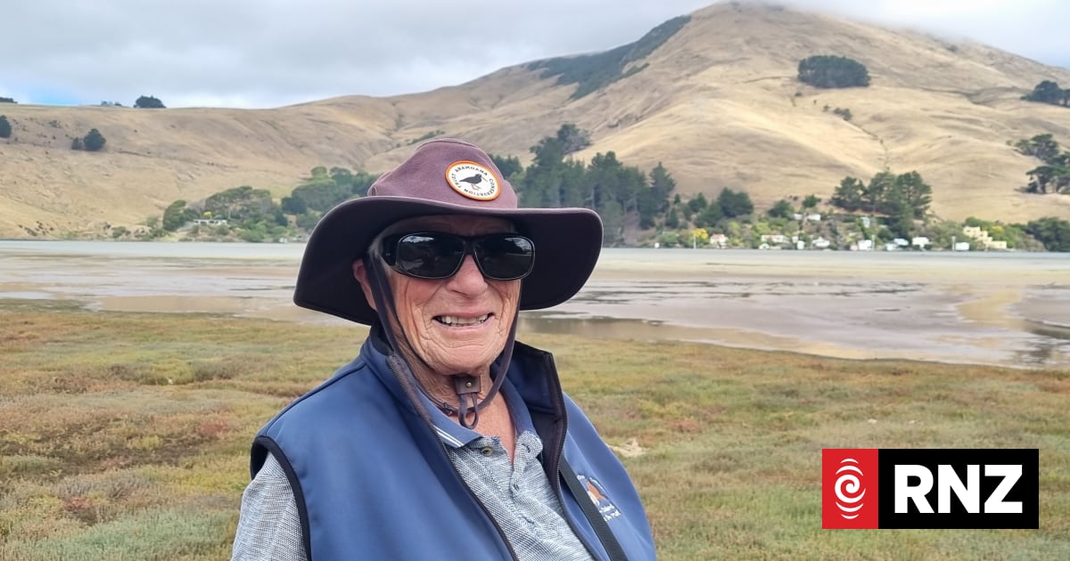 'I got hooked then and there': Conservationist in her 80s documents ...