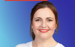 Charlotte Ryan smiles wearing bright red lipstick and a Kate Sylvester T-shirt, text reads "Music 101" and there is an RNZ tohu in the corner. Bright blue background.
