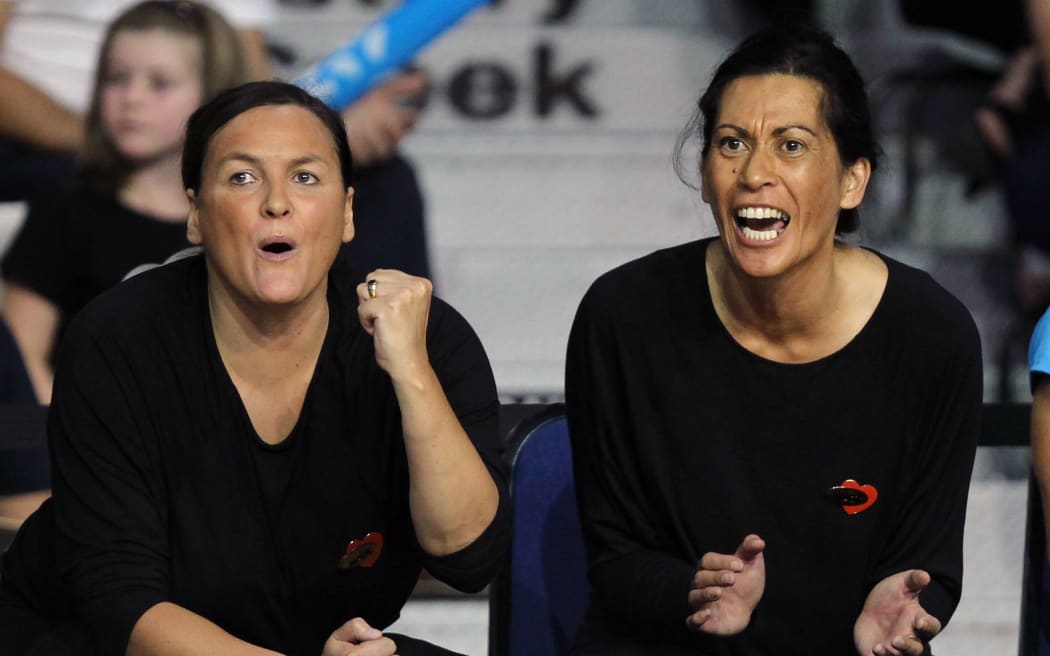 Magic's Head Coach Noeline Taurua (R) and Assistant Coach Margaret Foster. 2011.