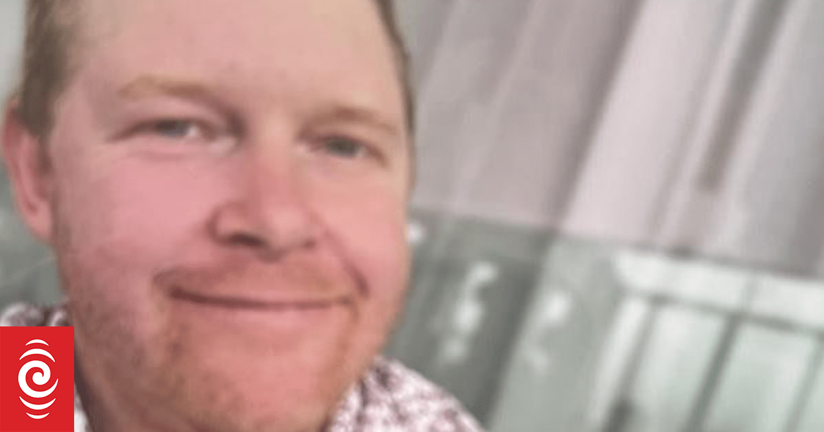 Police need help to find missing Thames man