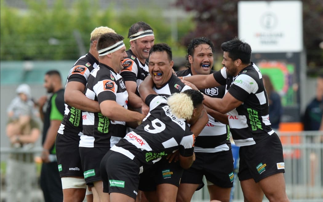 Hawke's Bay celebrate, captain Ash Dixon