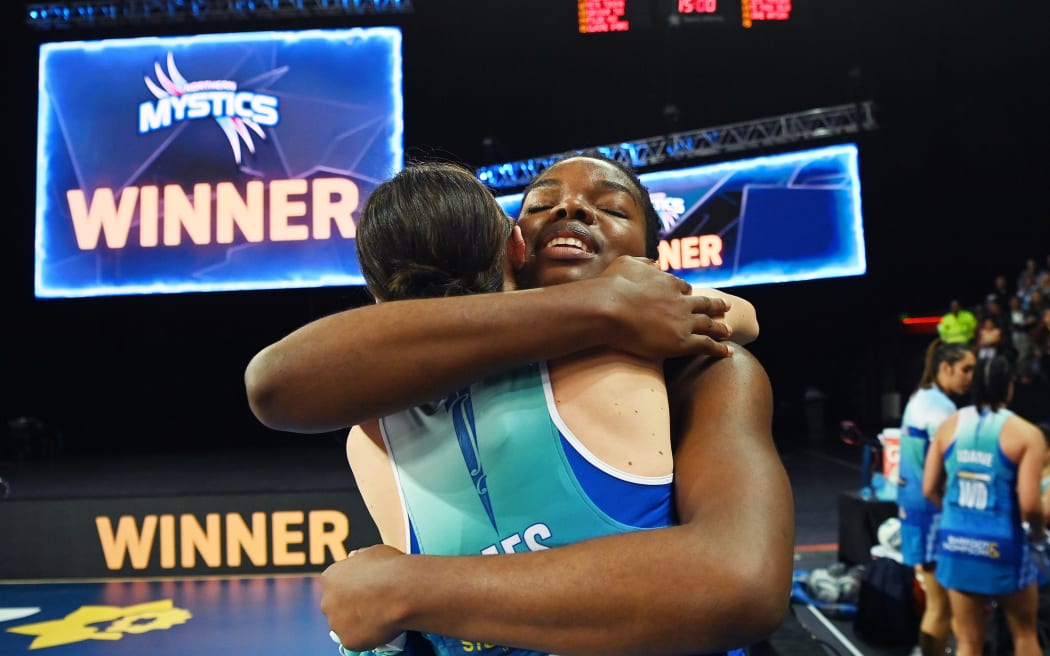 Grace Nweke celebrates victory with Bailey Mes.
ANZ Premiership netball final, Northern Mystics v Tactix. Spark Arena, Auckland. Sunday 8 August 2021.