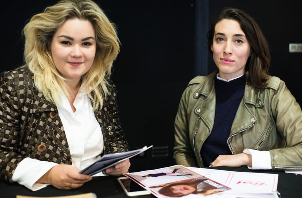 Jessica Grubiŝa and Madeleine Harman