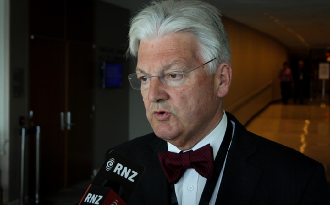Associate Health Minister Peter Dunne.