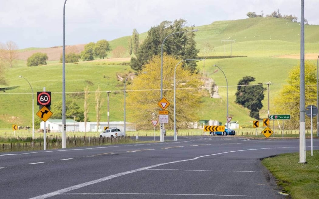 Flashing speed restriction signs were installed at the SH1 and SH29 intersection in 2019 in a bid to reduce crashes.