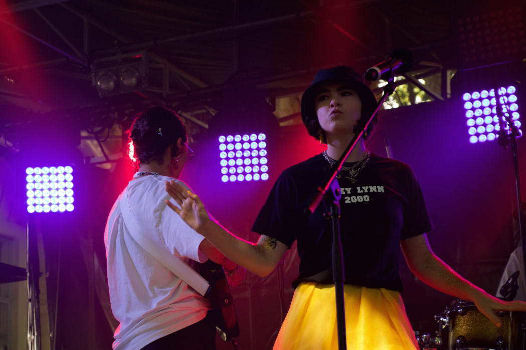 Bene performing at Laneway 2019