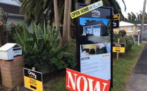 real estate signs