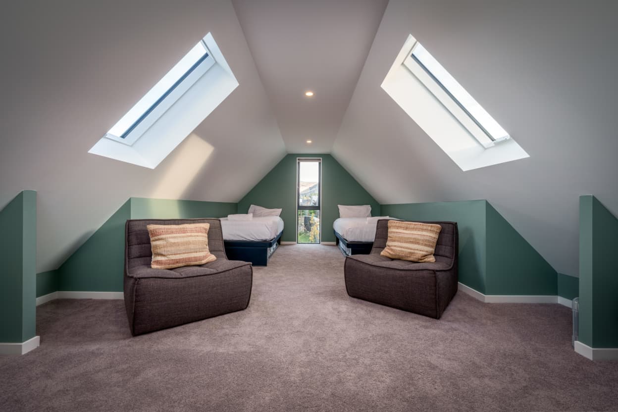 Sam Connell of Figure & Ground designed this Macandrew Lane property in Wānaka, Otago.