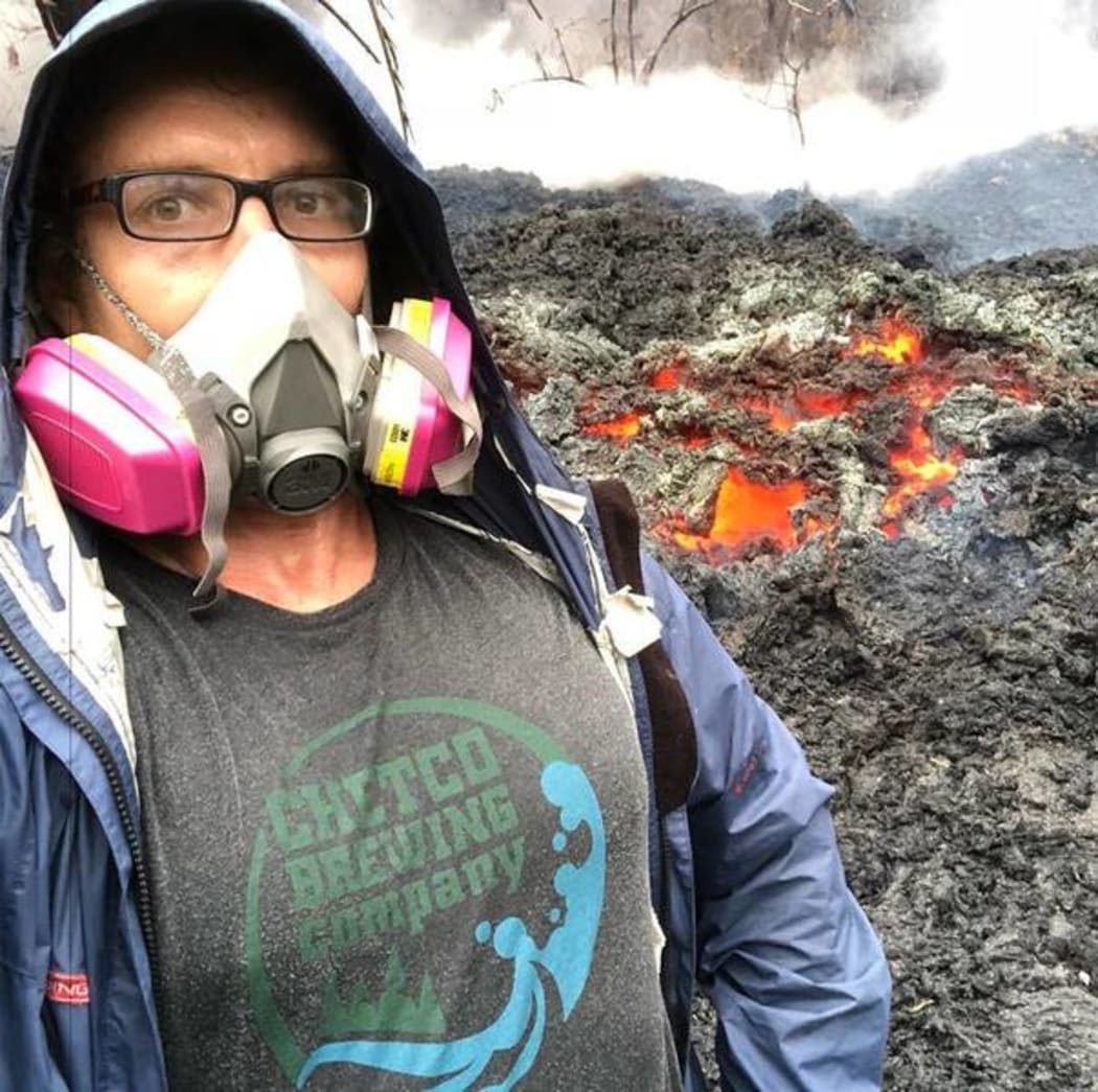 Demian Barrios, lava chaser