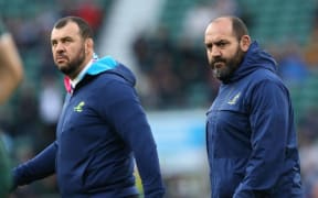 Australia head coach Michael Cheika (L) and scrum coach Mario Ledesma, who used to play for Argentina ©INPHO/Billy Stickland
