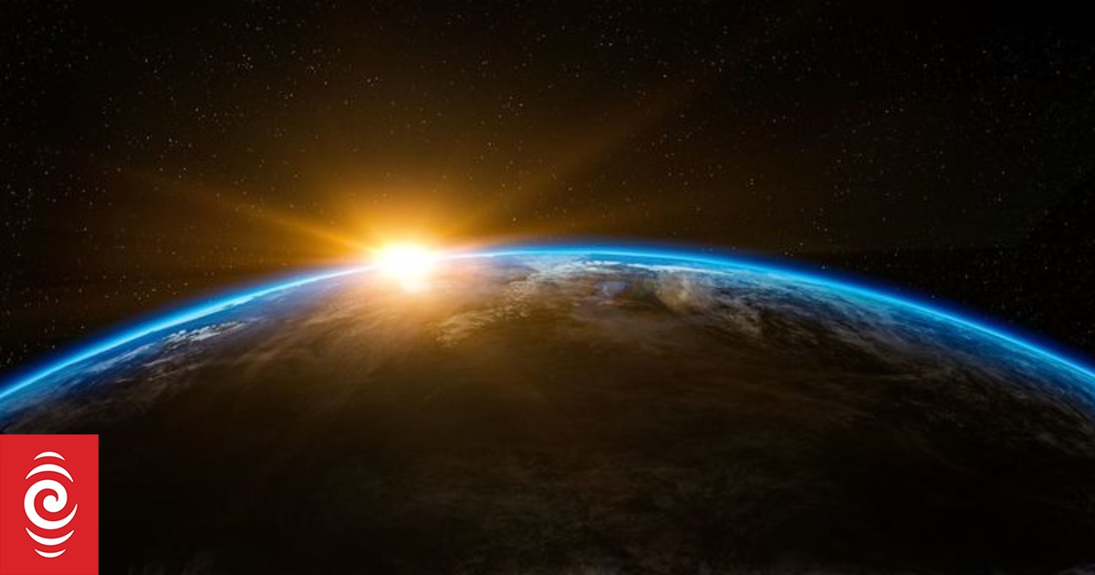 Daylight saving When it starts, why we observe it and how to change