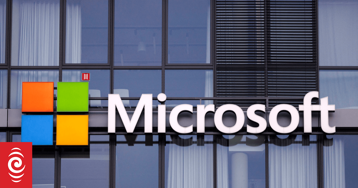 Global Microsoft outage highlights problems with lack of companies delivering the world's cloud services, expert says