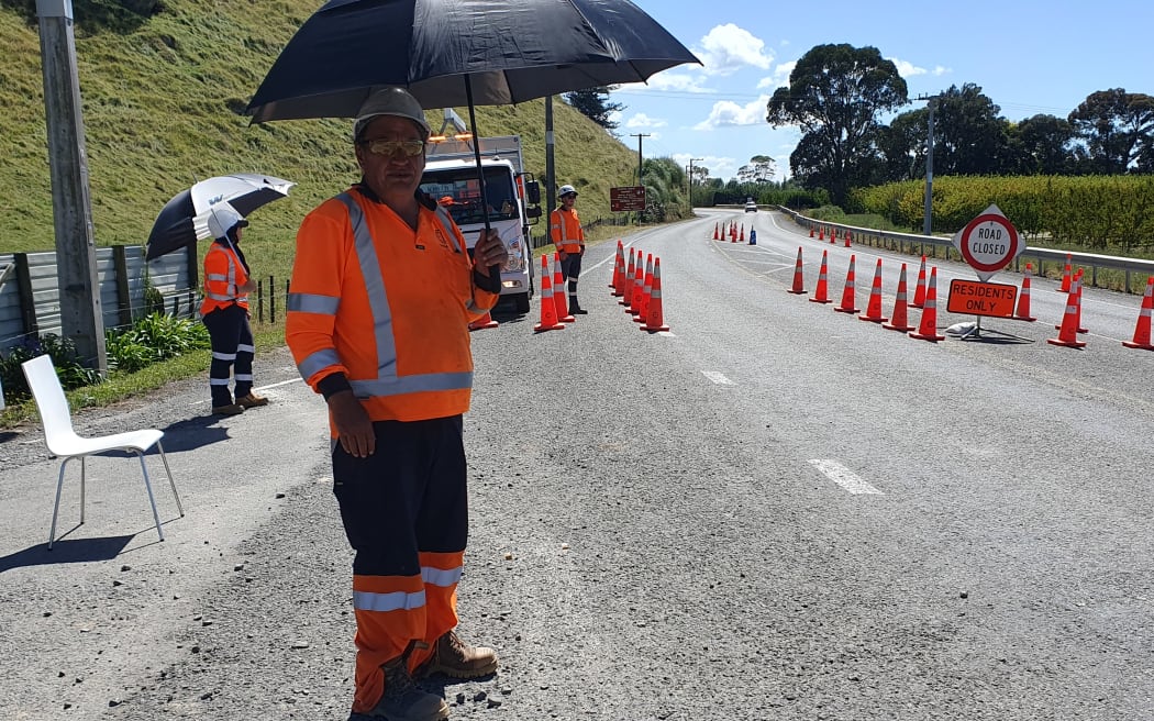 Joe Puna on traffic control, wondering about shearing.