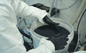 Black mass from lithium-ion batteries