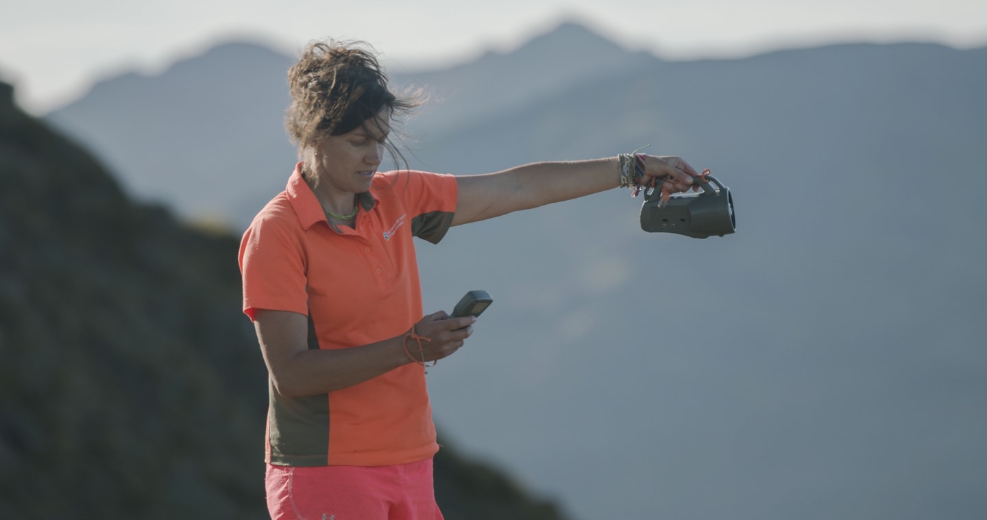Laura Young calls in Kea, Doubtful Valley, North Canterbury