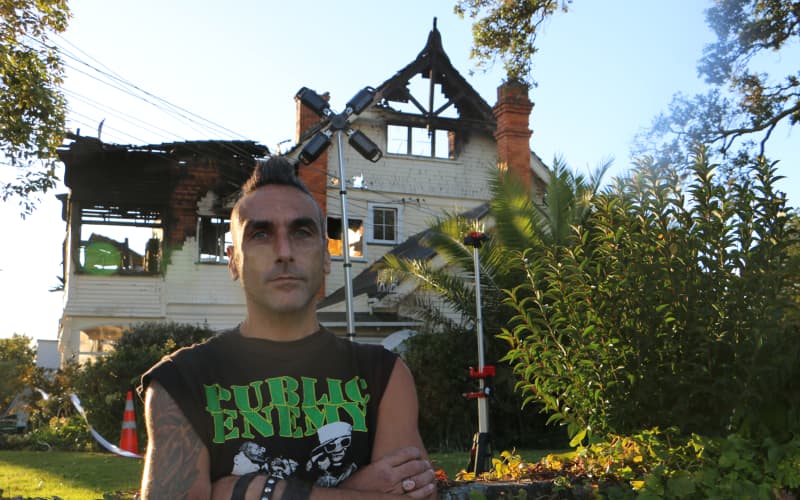 Resident who escaped backpackers blaze says the accommodation was his ...