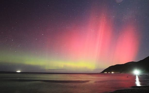 In pictures: Aurora australis makes spectacular return to New Zealand ...