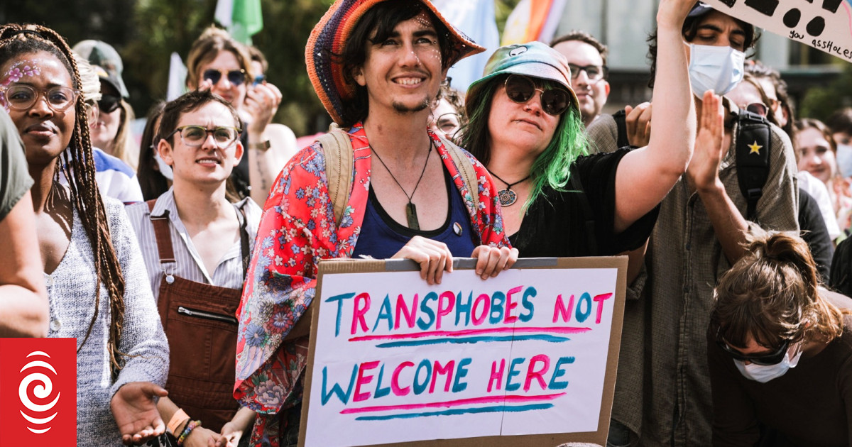 Trans activists pleased with turnout at support rally | RNZ