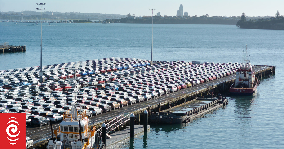 Port of Auckland plans to sell two wharf sites to council - Vimarsana News