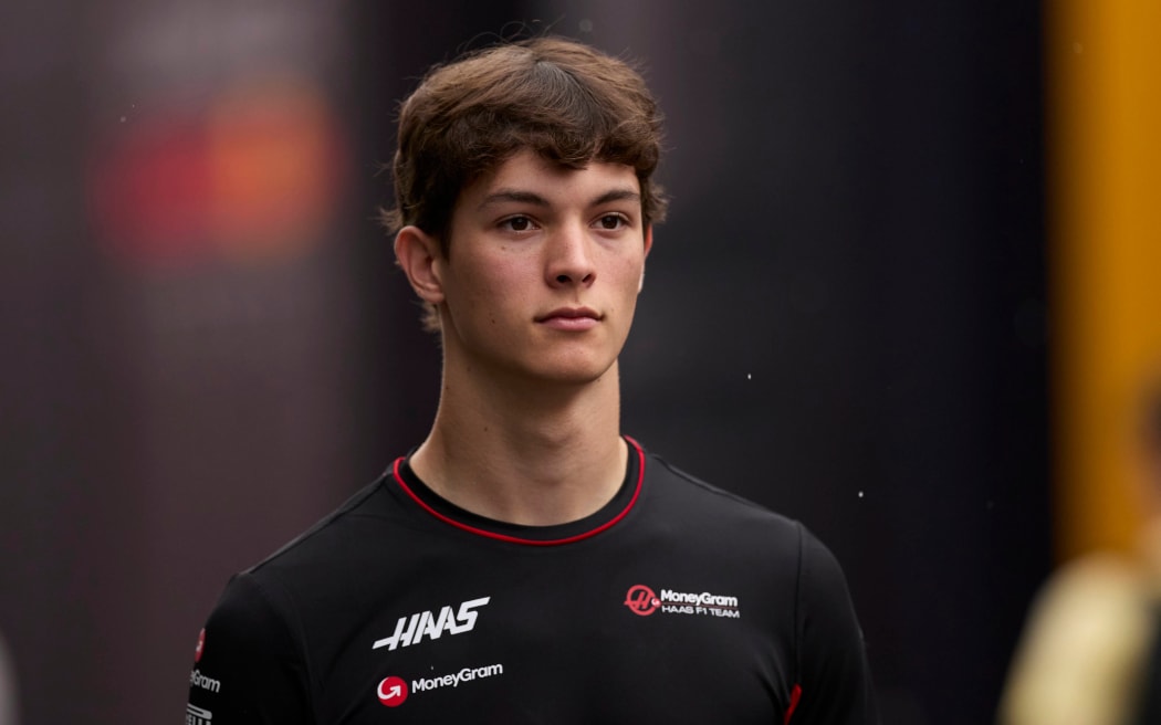 Oliver Bearman of Great Britain and Haas F1 Team