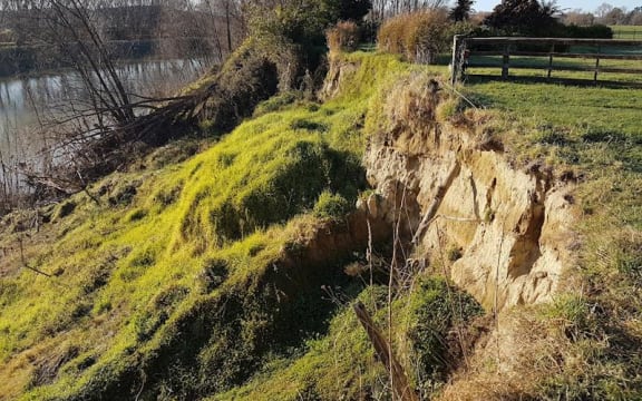 The bank of the Wairoa River near the end of Huramua Road East, where a local urupa is threatened by erosion.