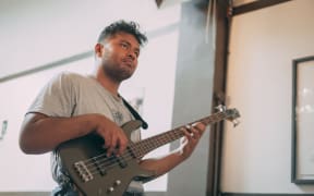LEAO jamming some tunes