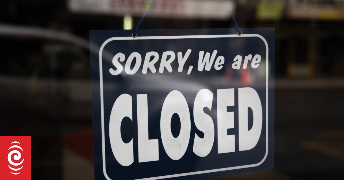 Almost 20 percent increase in hospitality businesses closing with 2500 gone