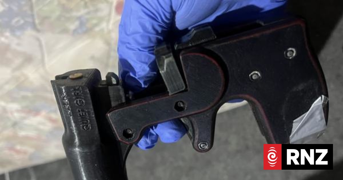 3D-printed gun, meth found during police searches in Auckland, Feilding ...