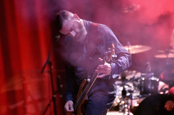 NEW YORK, NY - JUNE 04: Justin Chancellor of Tool performs onstage during the 2017 Governors Ball Music Festival - Day 3 at Randall's Island on June 4, 2017 in New York City.   Steven Ferdman/Getty Images/AFP (Photo by Steven Ferdman / GETTY IMAGES NORTH AMERICA / Getty Images via AFP)