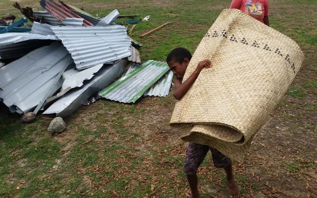 Kids at work in Mavana.