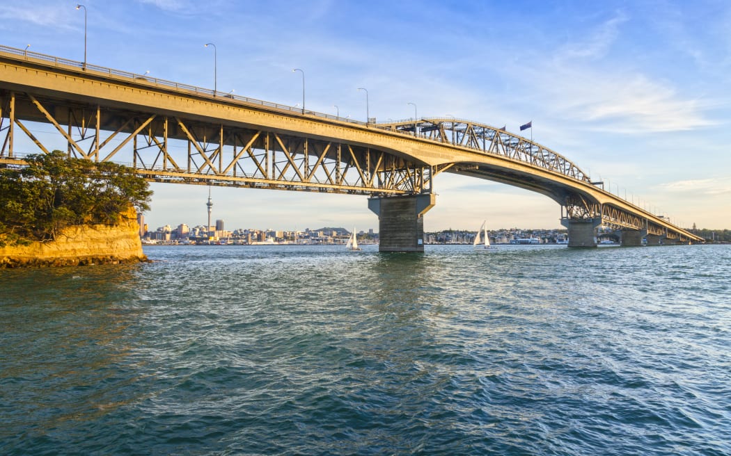 Report recommends councillors don't support plan for second Auckland harbour crossing