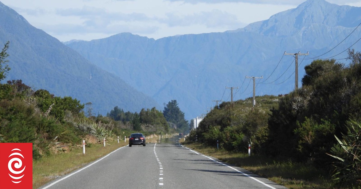 Return of tourists raises frustration on roads - Vimarsana News
