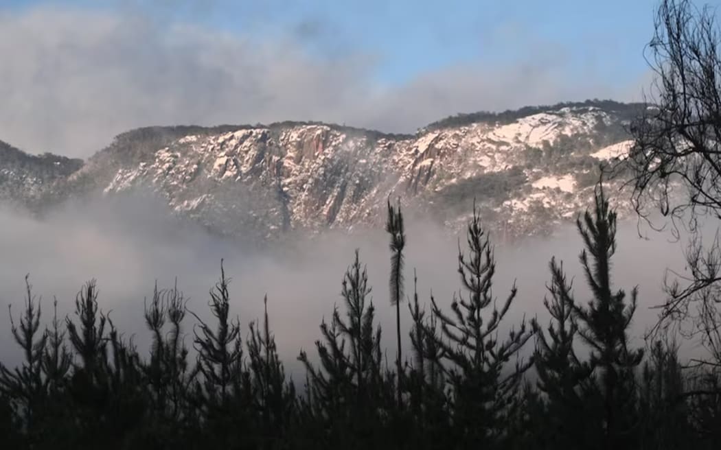 The weather around Porepunkah cleared on Saturday after blizzards dumped snow on Mount Buffalo.
