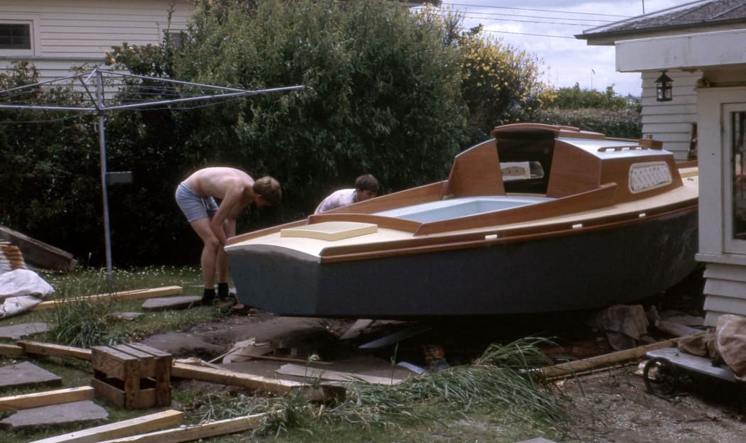Sir Peter Blake and his brother Tony building Bandit in 1966.