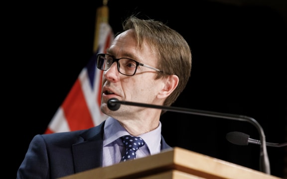 01092021 PHOTO: ROBERT KITCHIN/STUFF
L-R: 
Covid 19 Response Minister Chris Hipkins, and Director-General of Health Dr Ashley Bloomfield hold the 1pm Covid Update in the Beehive Theatrette at Parliament.