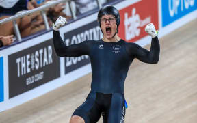 Sam Webster wins gold in the mens sprint race.
