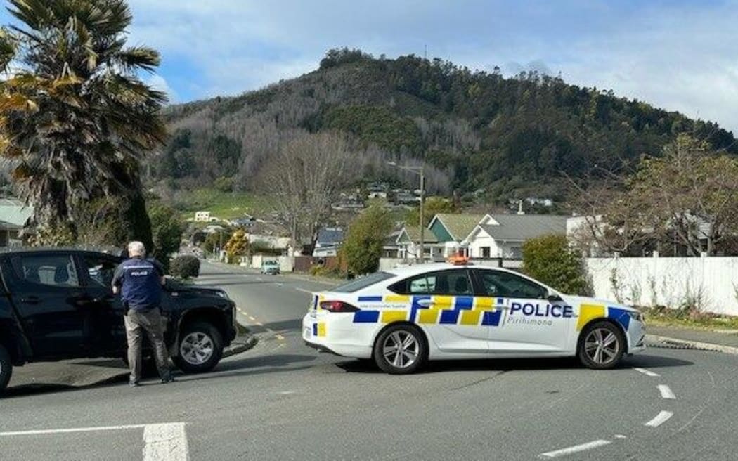 Police on Motueka Street, Nelson.