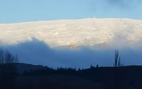 Cloud clearing from Old Man Range, 24 May 2016.